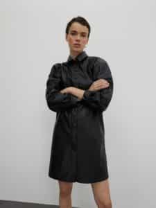 Kožené šaty na zimu